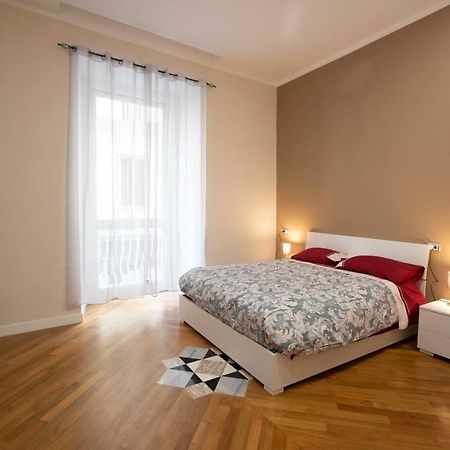 Privilege Chiaia By Dimorra Naples Luaran gambar