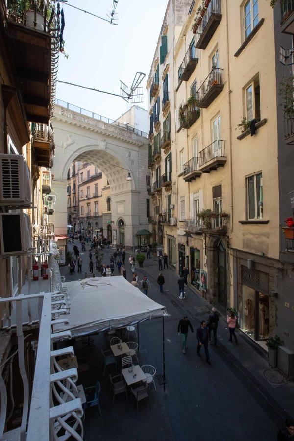 Privilege Chiaia By Dimorra Naples Luaran gambar