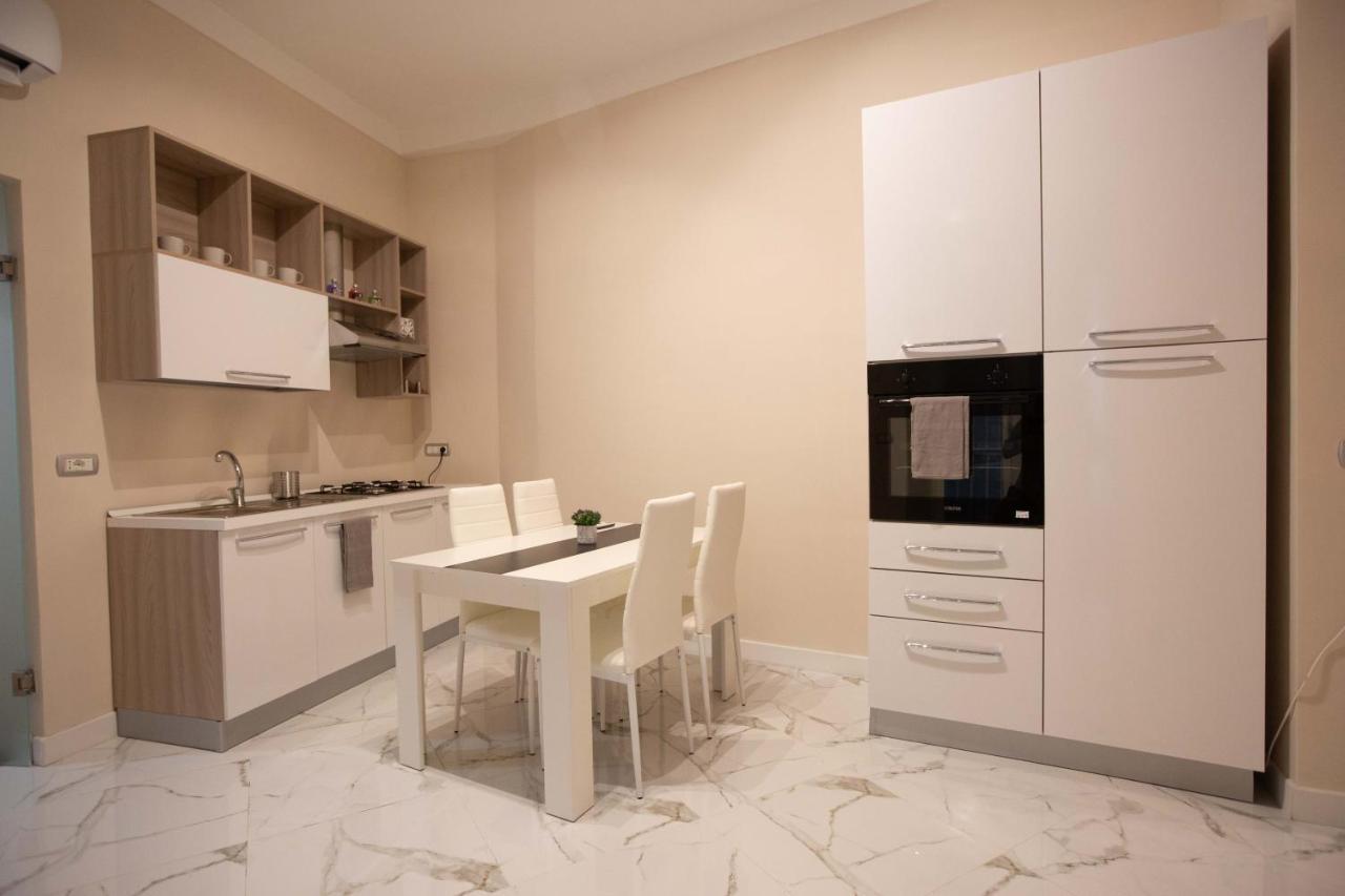 Privilege Chiaia By Dimorra Naples Luaran gambar
