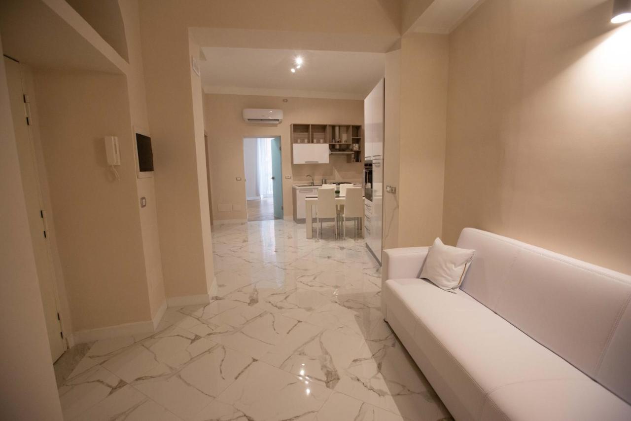 Privilege Chiaia By Dimorra Naples Luaran gambar